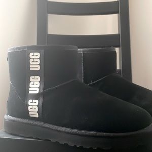 UGG Ankle High boots